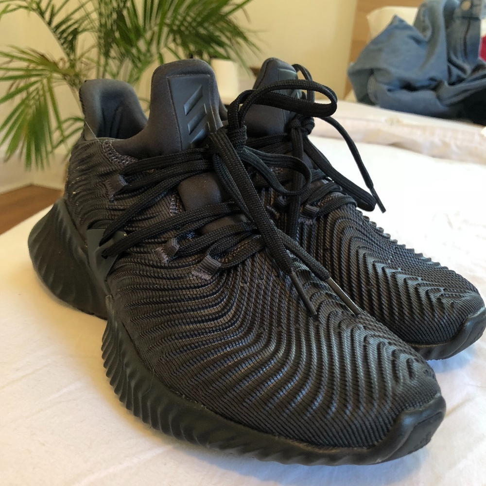 Adidas ALPHABOUNCE Instinct